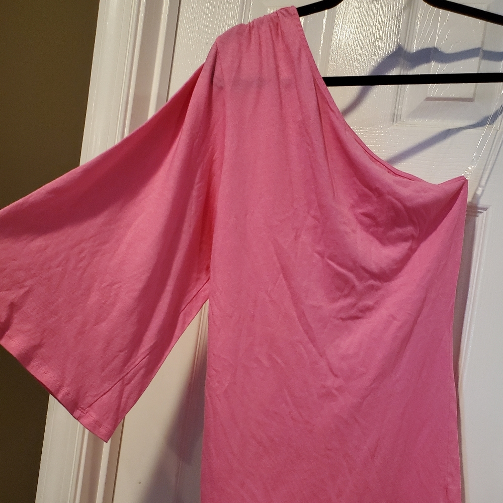 Victoria's Secret top shop one shoulder bell sleeve top. NWOT. BRIGHT PINK. XS.
